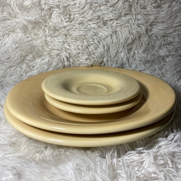 Fall Color Glass Plate Set - Picture 6 of 6